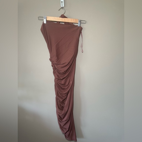 ALIX NYC Celeste Dress - Picture 9 of 12